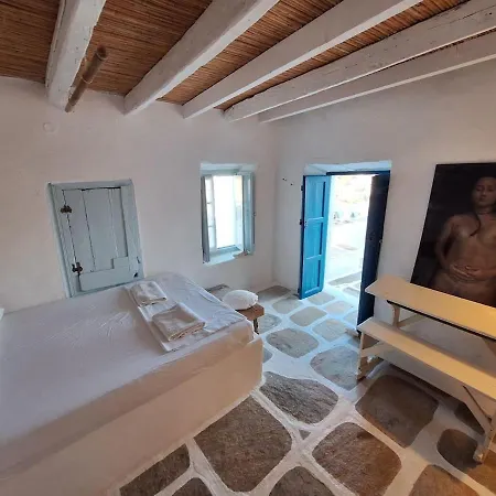 The Castle House, A Living Museum *