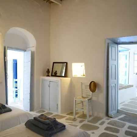 Villa The Castle House, A Living Museum Chora (Ios)