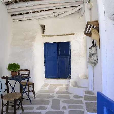The Castle House, A Living Museum *