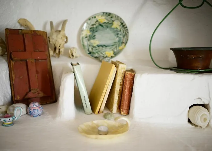 The Castle House, A Living Museum Chora (Ios)